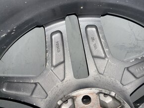 Predám elektróny na zimných gumách Michelin 255/55R18 - 11