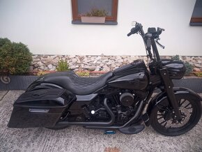 HARLEY DAVIDSON FLHR ROAD KING CUSTOM SPECIAL - 11