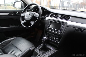 Škoda Superb 2.0 TDI Elegance - 11