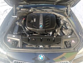 BMW F11, biturbo - 11