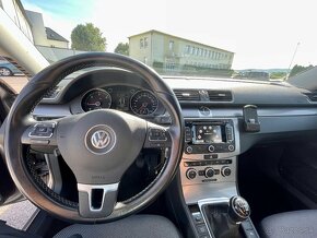 Volkswagen Passat Variant 2.0 TDI Highline - 11