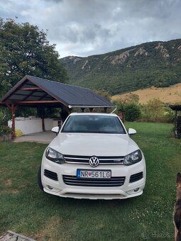 VOLKSWAGEN TOUAREG PREDAM VYMENIM - 11