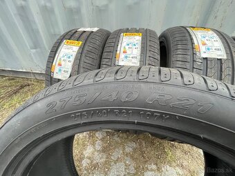 Pirelli 275/40R21 - Nove - 11