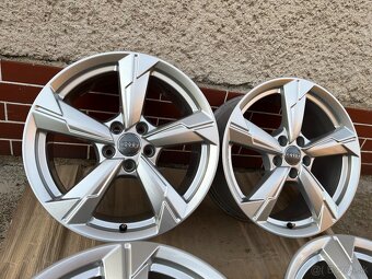 R18 originál Alu disky 5x112 Audi - 11