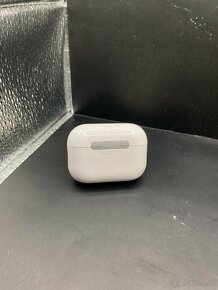 Apple airpods pro - 11