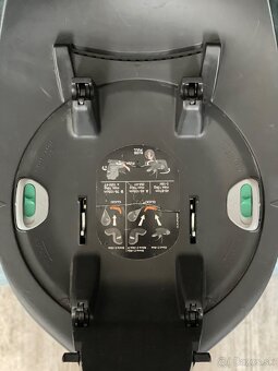 Cybex Cloud Z i-size s otočnou isofix základňou - 11