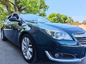 Opel Insignia combi - 11