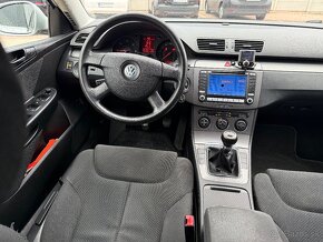 VW Passat B6 1.9TDI Blue motion - 11