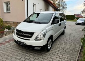 Hyundai H 1 2,5CRDi - 6Míst pravid.servis nafta manuál - 11