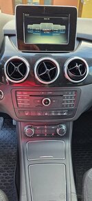 Mercedes Benz B200 - 11