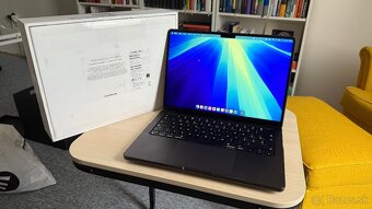 MacBook Pro 14" M3 PRO SK 2023 Vesmírne čierny - 11