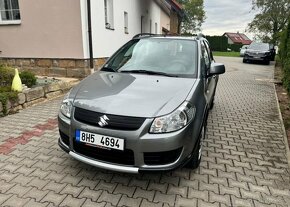 Suzuki SX4 1,6i , 4x4 Top stav naj.:62000 benzín manuál - 11