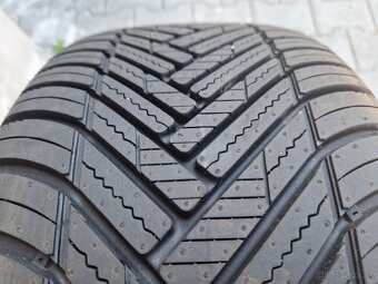 235/40 r19 zimne celorocne pneumatiky 235 40 19 235/40/19 - 11