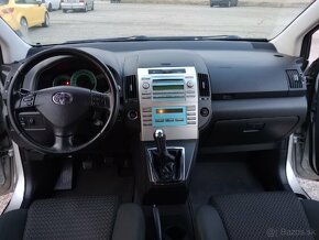 TOYOTA Corolla Verso 1,6 VVT-i benzín - 11