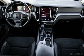 Volvo V60 D3 Momentum Pro A/T - 11