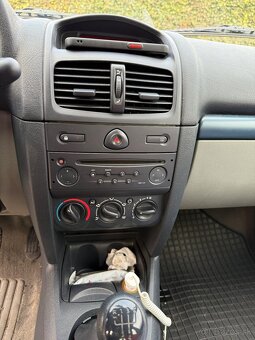 Renault Clio 1.5DCI 9.2003  137386km - 11