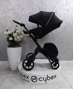 TROJKOMBINÁCIA NAJNOVŠÍ STOKKE XPLORY X ALL BLACK - 11