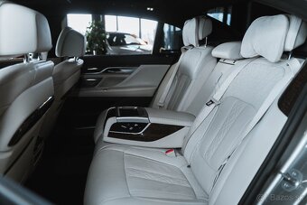 BMW 750Li xDrive - 11