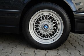 ZNÍŽENÁ CENA BMW 750iL HIGHLINE E32 1989 - 11