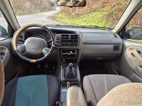 Suzuki Grand Vitara 2.0TD 64kw R.V.1999 - 11