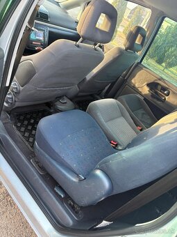 Predám Seat Alhambra 1.9 TDI 85 kW automat - 11