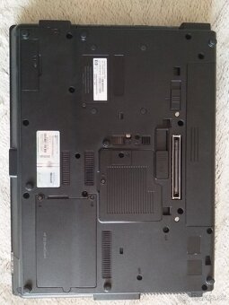 15.4" notebook HP 6730b, 4 GB Ram, 320 GB HDD - 11