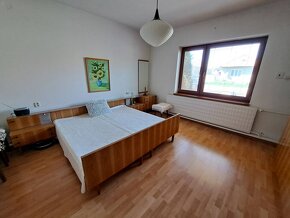 Predáme rodinný dom, 282 m2, pozemok 1756 m2, Čifáre, okr. N - 11