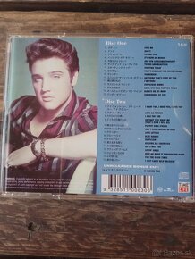 Predám kolekciu piatych dvoj CD ELVIS - 11