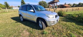 Toyota RAV4 D-4D 2.0 - 11