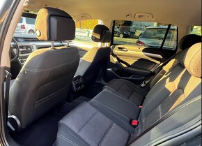 Volkswagen Passat 2.0 TDI DSG 4 motion - 11