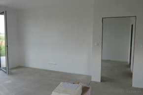 CÍFER – NA PREDAJ novostavba 5-izbového rodinného domu – bun - 11