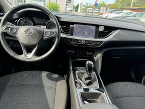 Opel Insignia 1.5 Turbo - 11