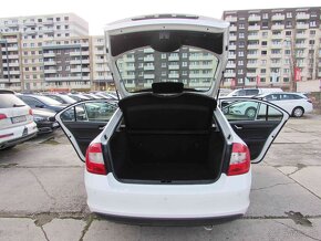 Škoda Rapid 1.6 TDI 115k Style - 11