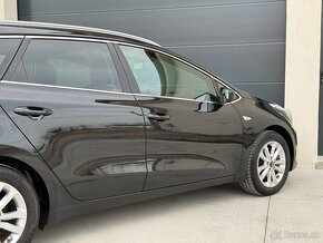 KIA CEED SW 1.4 CVVT SILVER/ 60 000 KM / SK AUTO / 1.MAJITEĽ - 11