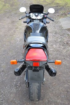 SUZUKI GSX-750F - 11