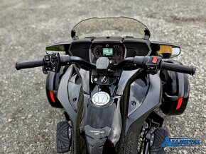 CAN-AM SPYDER F3 LTD 1330 ACE SE6 – 2016 - 11