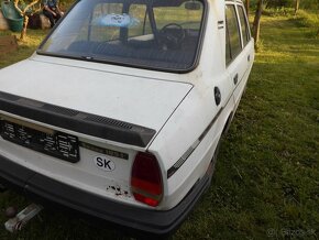 Predám Skoda 105 r.v.1981 bez TP - 11