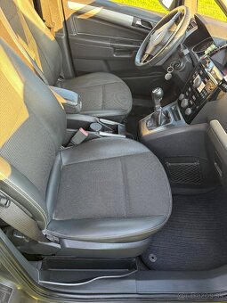 Opel zafira 1,8 benzin/plyn 175400km - 11