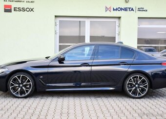 BMW Řada 5 520d xD M-SPORT 2XKOLA TAŽNÉ 140 kw - 11