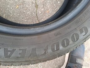 Letné Goodyear EfficientGrip 205/55/16 91V - 11