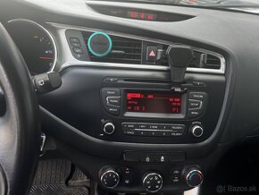 Predám Kia ceed SW kombi - 11