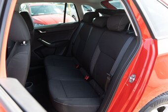 Škoda Rapid Spaceback SB 1.6 TDI 90k Ambition - 11