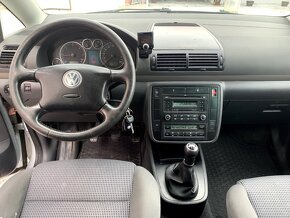 Volkswagen Sharan 1.9 TDI Comfortline - 11