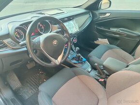 Alfa Romeo Giulietta 2.0 JTDm 129kw TCT rv.2014 - 11