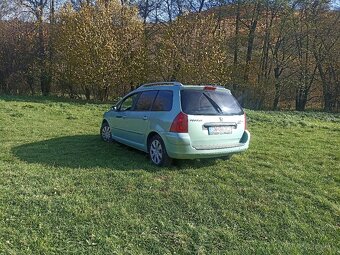 Peugeot 307 SW - 11