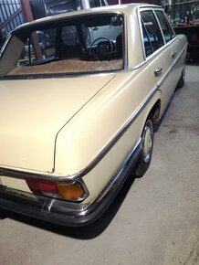 Mercedes W 114 D / Stroke 8 - 11