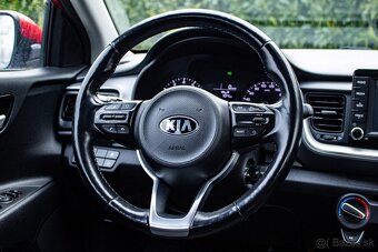 Kia Stonic 1.2 D-CVVT Gold 2018 - 11