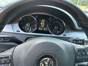 Volkswagen Passat 2.0 tdi DSG - 11