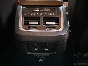 Volvo xc90 D5 Drive-E Inscription AWD A/T - 11