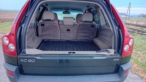 Volvo XC90 2,4D 4x4 - 11